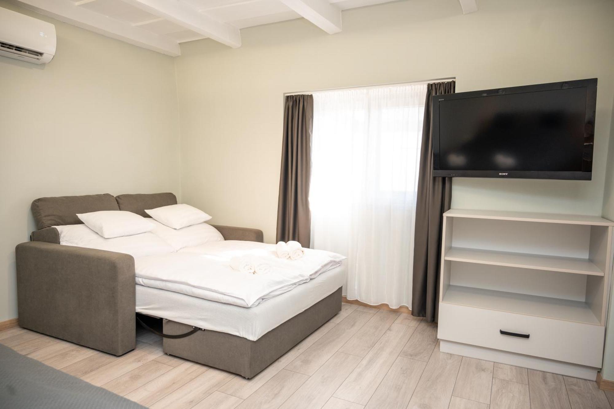 Tuenderkert Apartman ギュラ エクステリア 写真