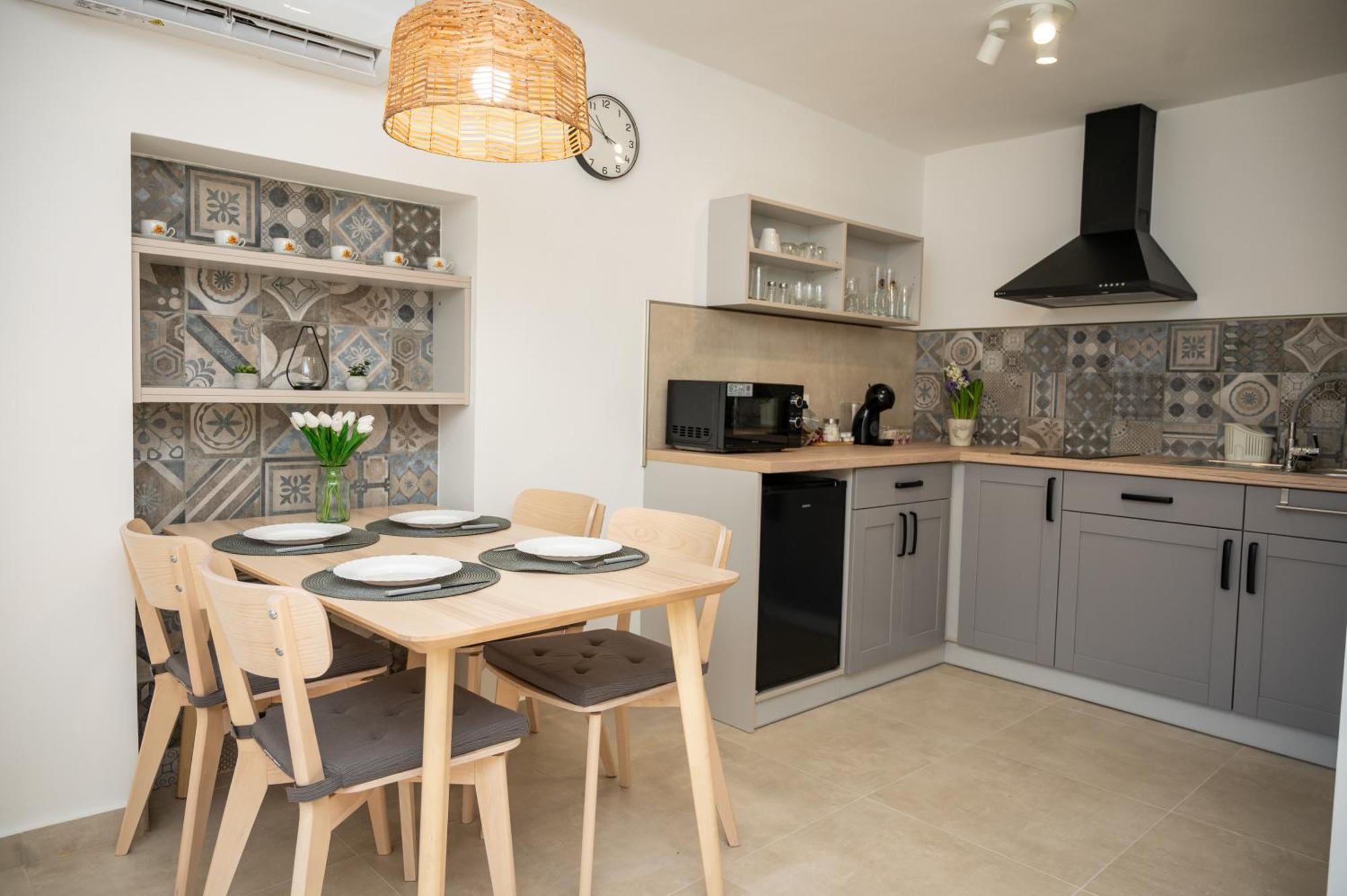 Tuenderkert Apartman ギュラ エクステリア 写真