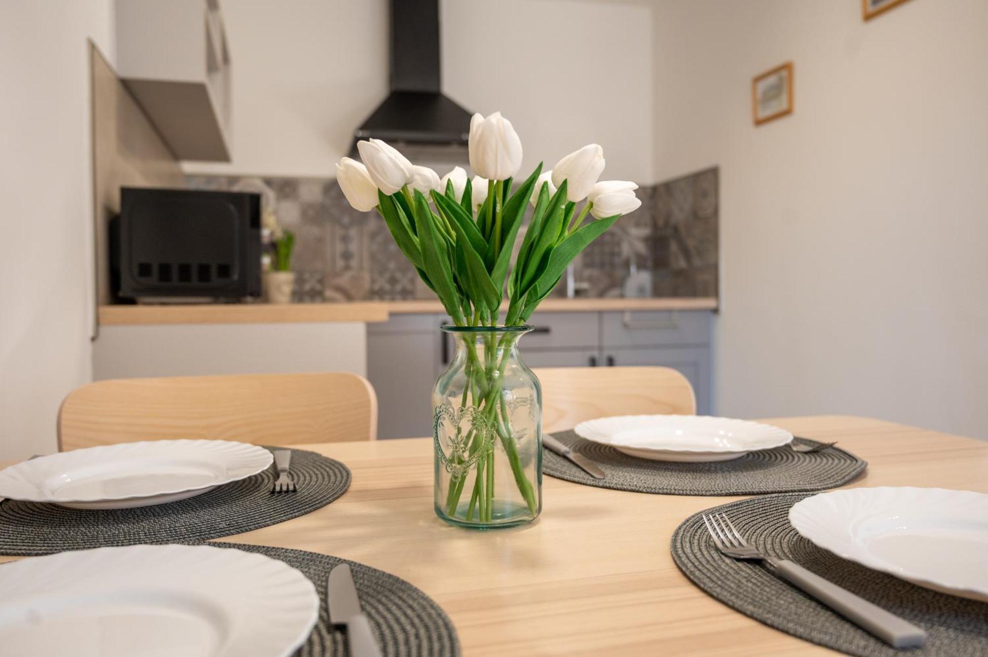 Tuenderkert Apartman ギュラ エクステリア 写真